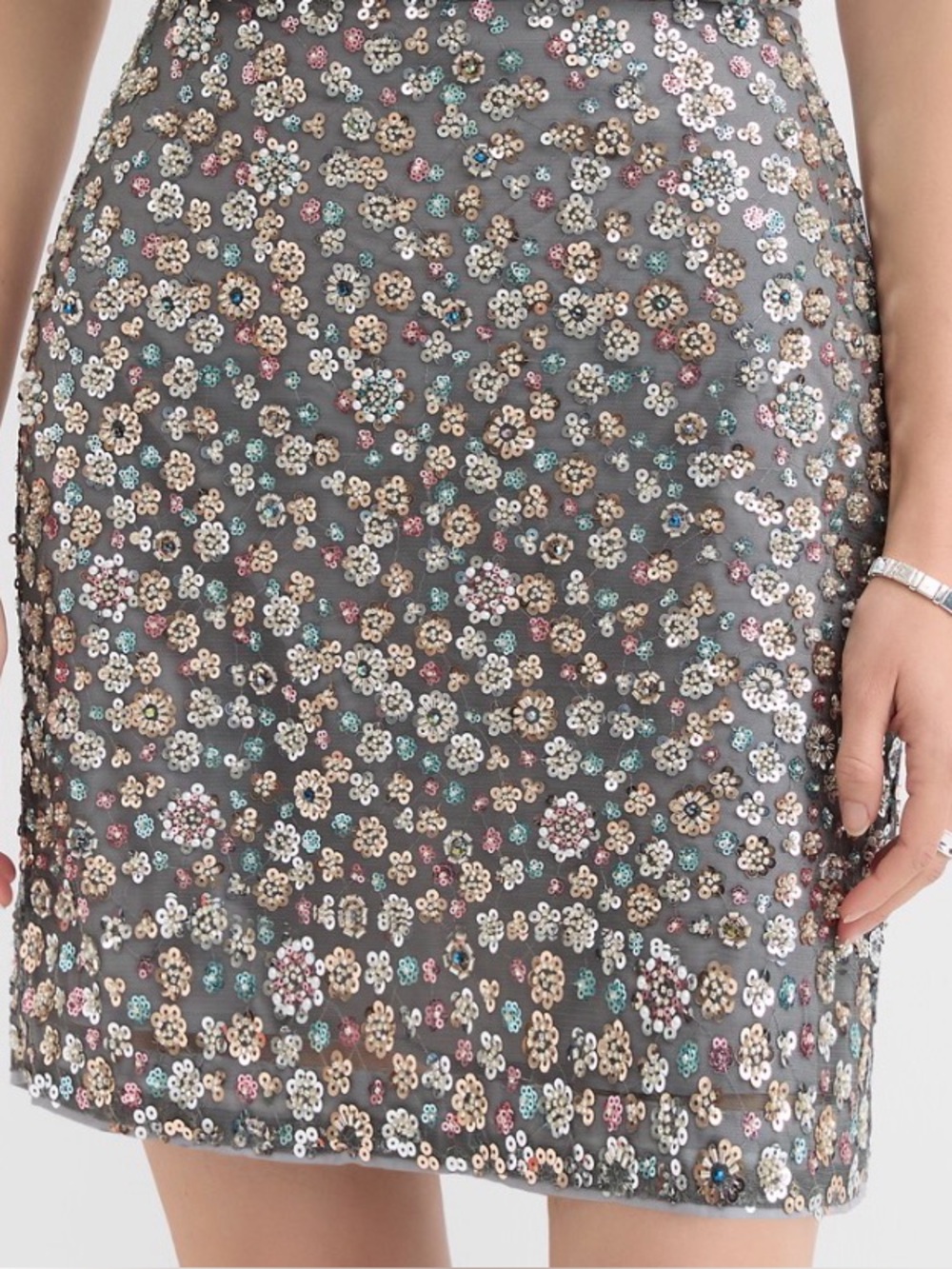 Embellished Floral Sequin Mini Skirt - Grey